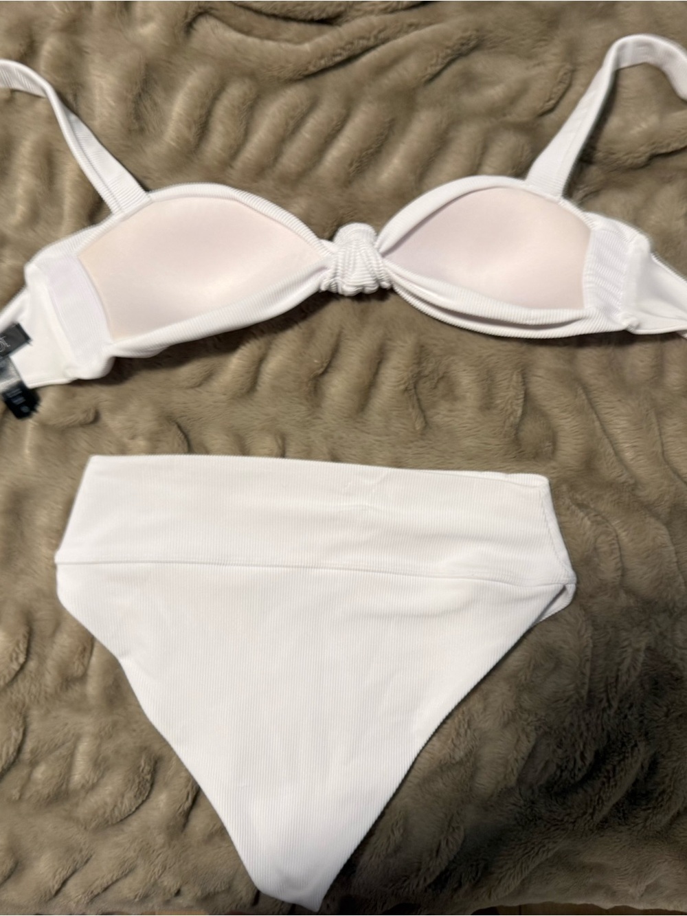 Beach Riot White Ribbed Bikini Set – Size Medium - Picture 3 of 4